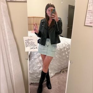 Meet your Posher, Kate